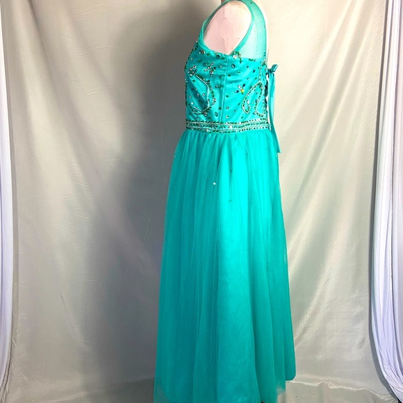AQUA Formal Gown - Picture 5 of 8